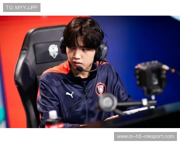 王者荣耀职业赛操作极致精彩，王者荣耀职业选手比赛视频