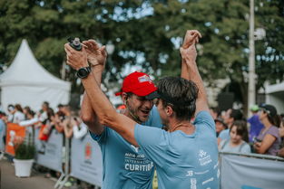 mk体育平台网页版入口-“全力奔跑！武汉马拉松激烈角逐中”