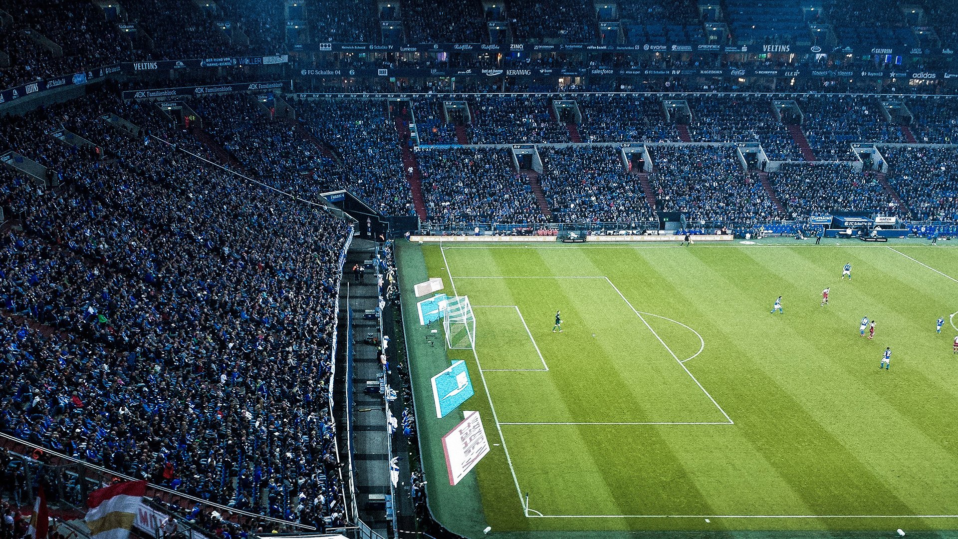 MK体育体验-“网球对决：高新体育中心迎来世界顶级选手争霸”